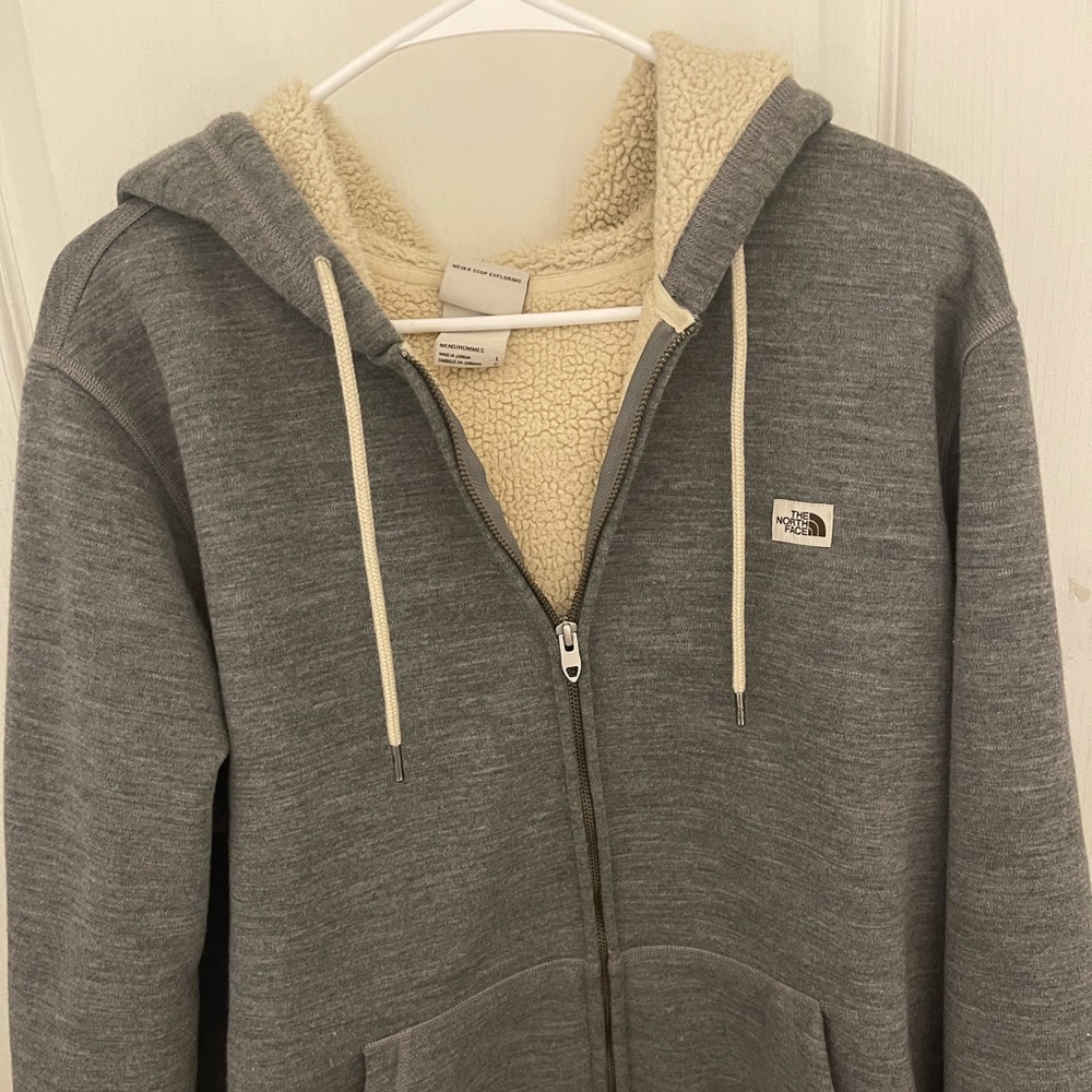 North face zip up hoodie